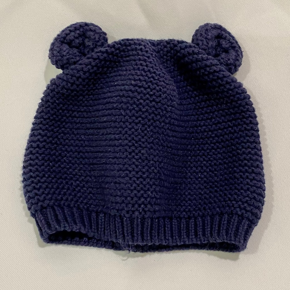 Like New GAP Baby Bear Hat